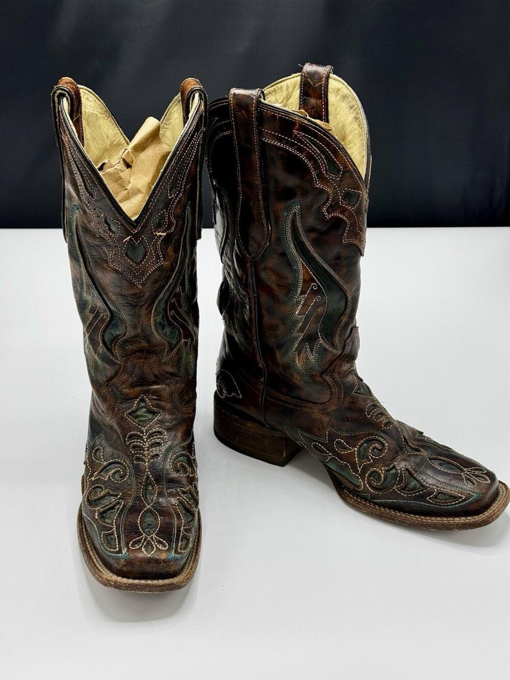 Corral Women's Honey & Teal Overlay Square Toe Western Cowboy Boots Size 7M